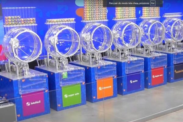 loterias:-dupla-sena-sorteia-r$-8-milhoes-nesta-segunda.-confira