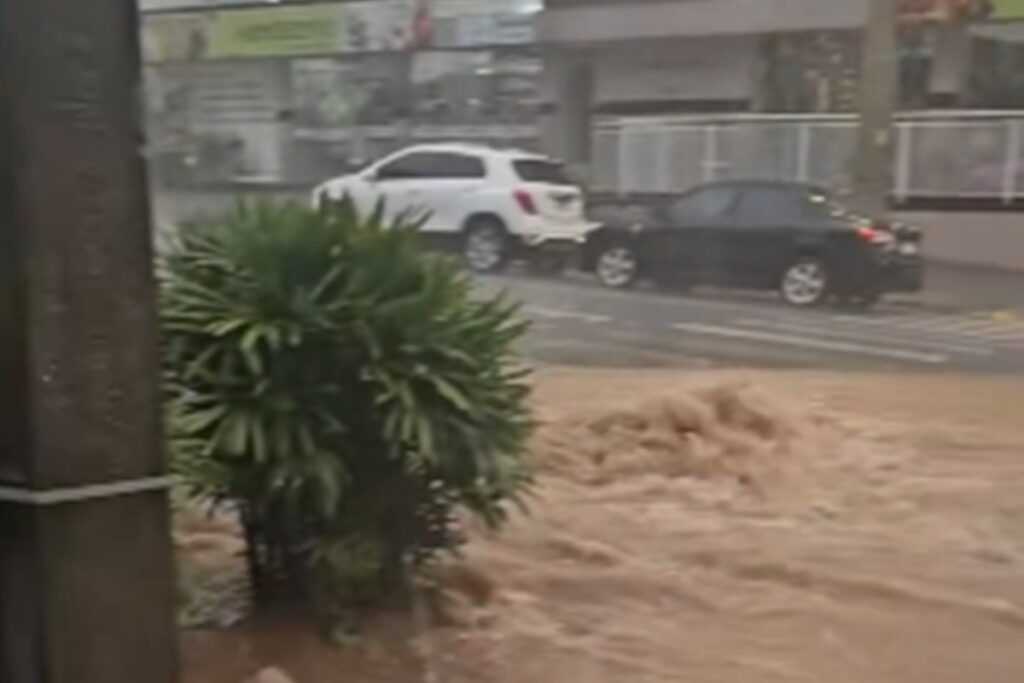 rs:-numero-de-pessoas-fora-de-casa-sobe-para-1,8-mil-apos-temporais
